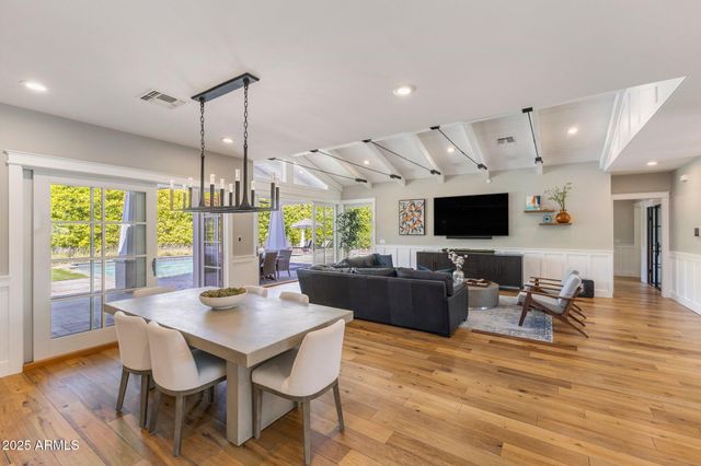 6302 E LAFAYETTE Boulevard, Scottsdale, AZ 85251