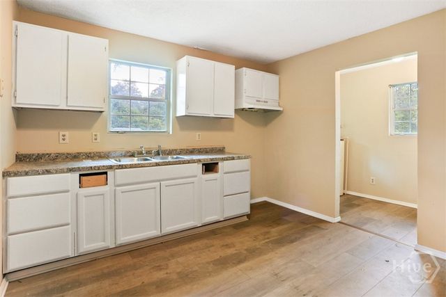 4007 5th Street, Garden City, GA 31408