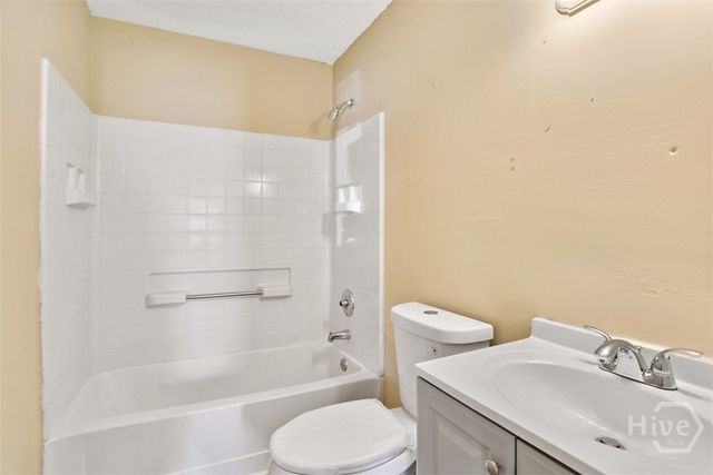 4007 5th Street, Garden City, GA 31408