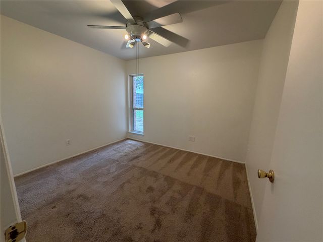 1332 Cherry Hill Lane, Lewisville, TX 75067