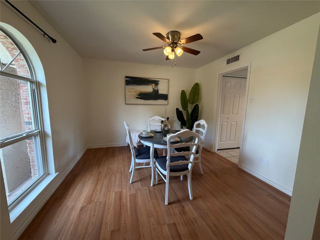 1332 Cherry Hill Lane, Lewisville, TX 75067
