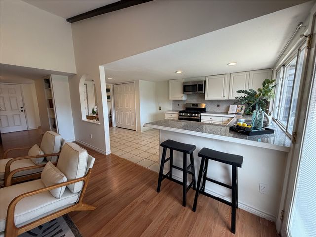 1332 Cherry Hill Lane, Lewisville, TX 75067