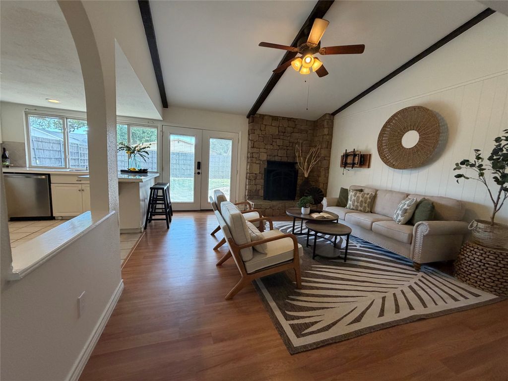 1332 Cherry Hill Lane, Lewisville, TX 75067