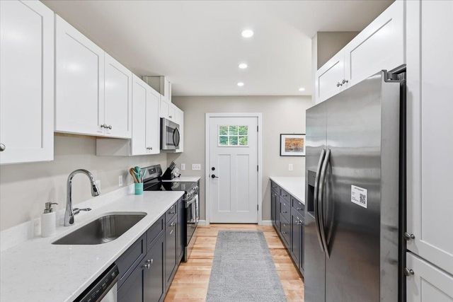 61 Grey Meadow Drive, Burlington, VT 05408