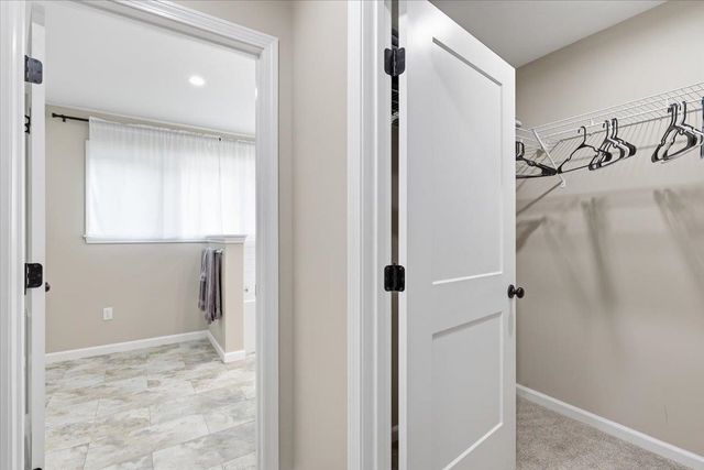 61 Grey Meadow Drive, Burlington, VT 05408