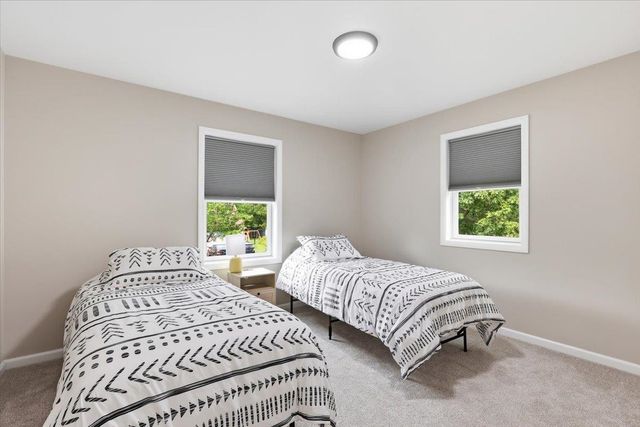 61 Grey Meadow Drive, Burlington, VT 05408