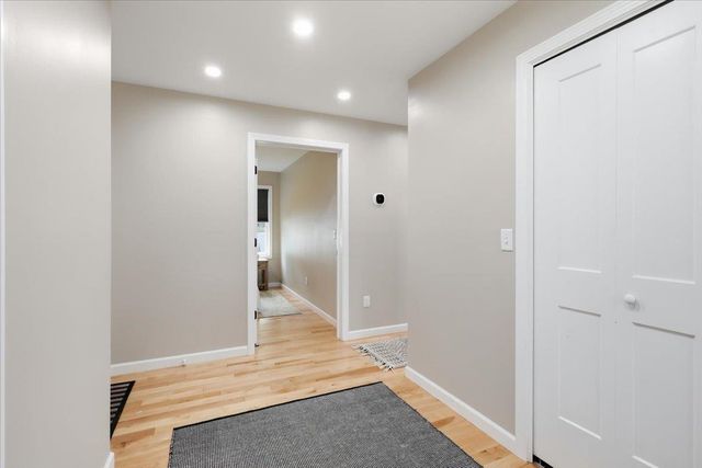 61 Grey Meadow Drive, Burlington, VT 05408