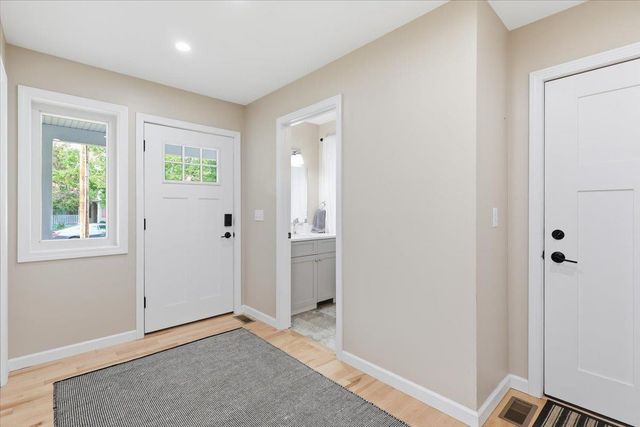 61 Grey Meadow Drive, Burlington, VT 05408