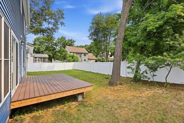 61 Grey Meadow Drive, Burlington, VT 05408