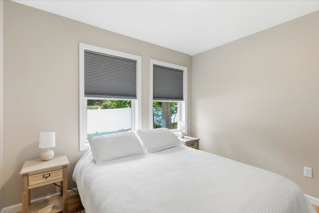 61 Grey Meadow Drive, Burlington, VT 05408
