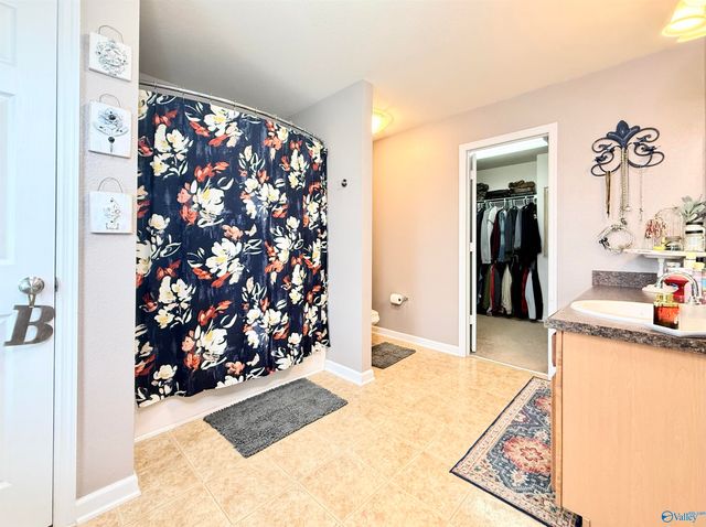 3070 Castlecreek Drive, Madison, AL 35756