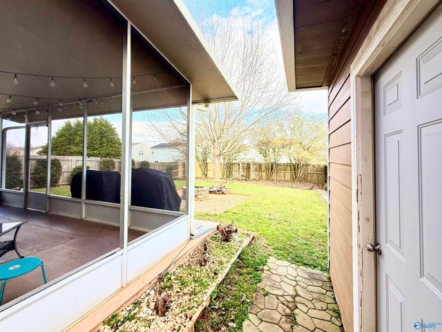 3070 Castlecreek Drive, Madison, AL 35756