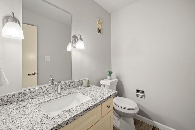 8517 Ariel Street, Houston, TX 77074
