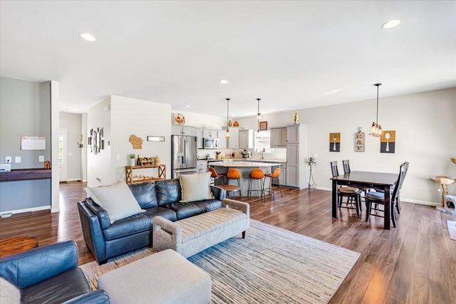 1320 Blazingstar Lane, Sun Prairie, WI 53590