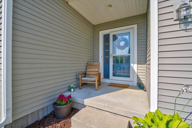 1320 Blazingstar Lane, Sun Prairie, WI 53590