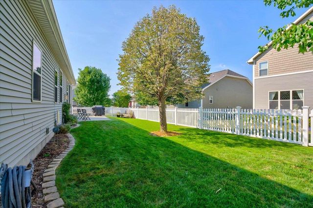 1320 Blazingstar Lane, Sun Prairie, WI 53590