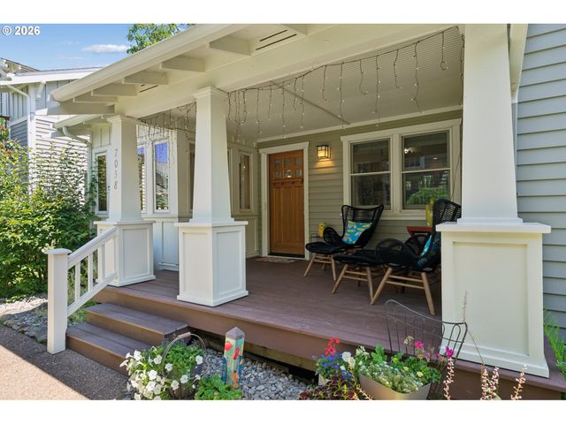 7038 Se CLINTON St, Portland, OR 97206