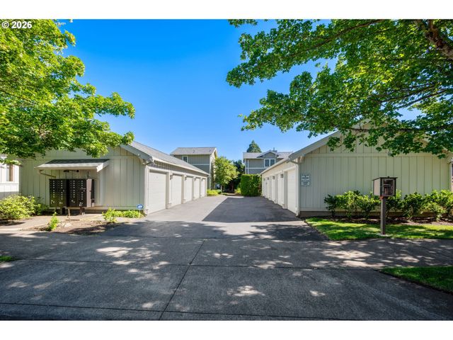 7038 Se CLINTON St, Portland, OR 97206