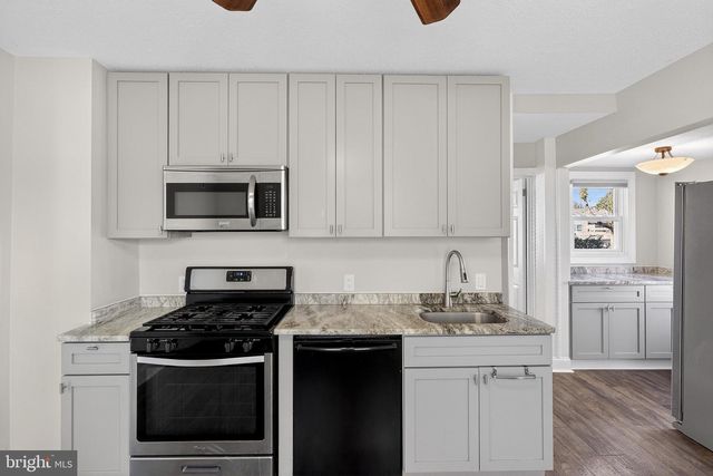 15 WINSTON AVE, Wilmington, DE 19804