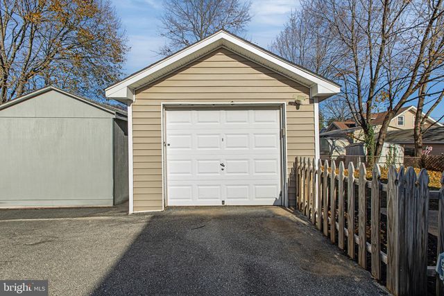 15 WINSTON AVE, Wilmington, DE 19804