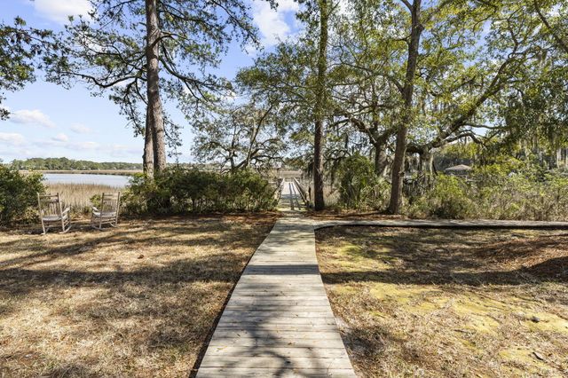 8340 Crooked Creek Lane, Edisto Island, SC 29438
