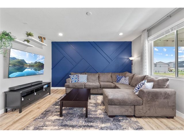 2660 Gray Wolf Pt, Castle Rock, CO 80104