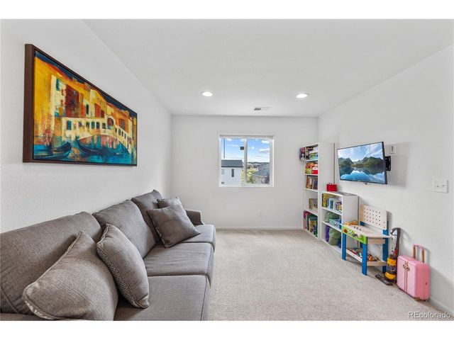 2660 Gray Wolf Pt, Castle Rock, CO 80104