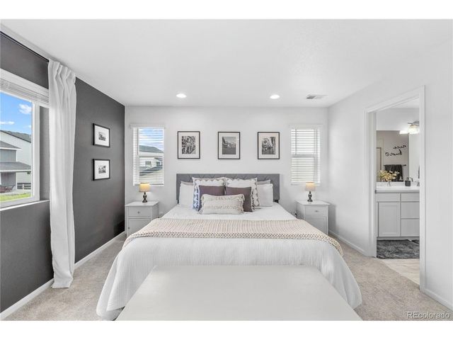 2660 Gray Wolf Pt, Castle Rock, CO 80104