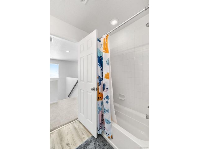 2660 Gray Wolf Pt, Castle Rock, CO 80104