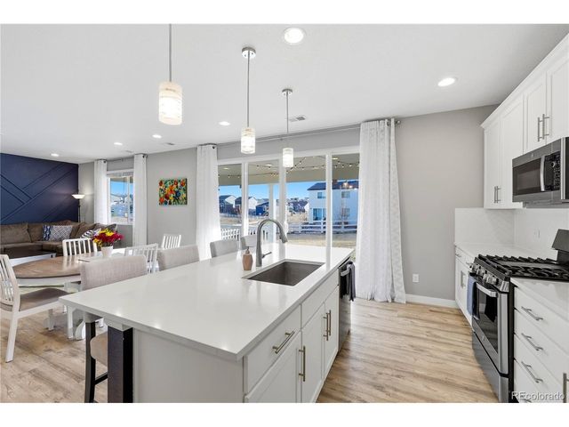 2660 Gray Wolf Pt, Castle Rock, CO 80104