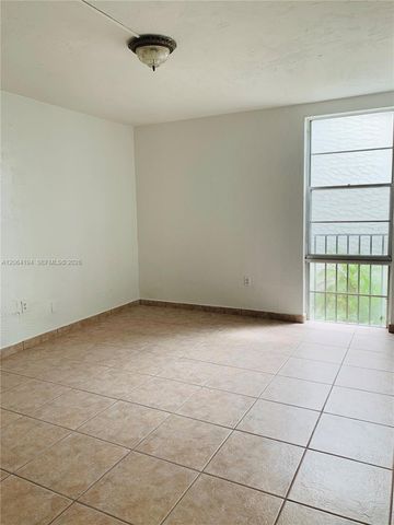 6900 N Kendall Dr A304, Pinecrest, FL 33156
