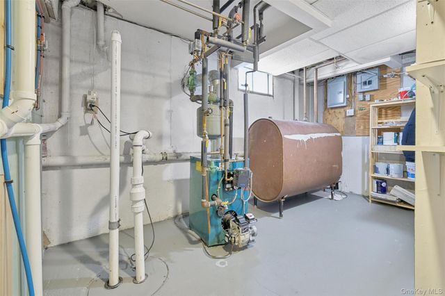 8 Vega Drive, Shoreham, NY 11786