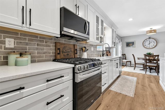 8 Vega Drive, Shoreham, NY 11786