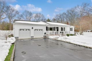 8 Vega Drive, Shoreham, NY 11786