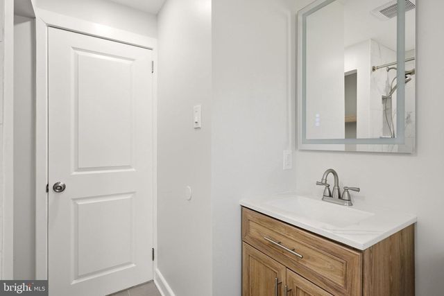 100 BOWERS AVE, Runnemede, NJ 08078