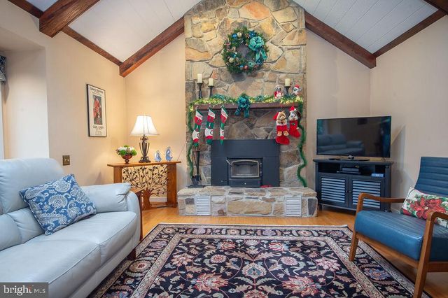 105 SANTOMERA LN, Wilmington, DE 19807