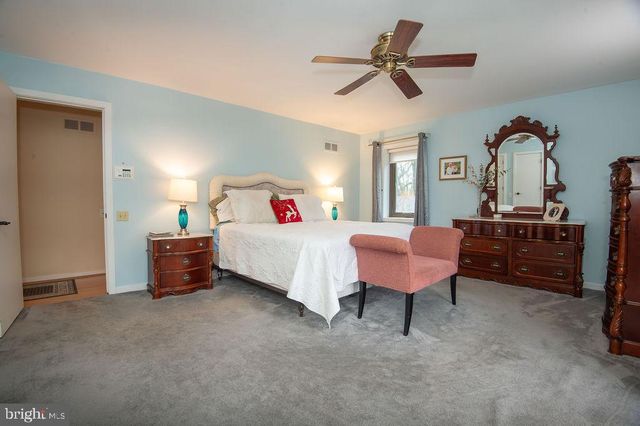 105 SANTOMERA LN, Wilmington, DE 19807