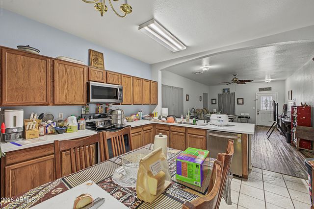 2424 W ROMLEY Road, Phoenix, AZ 85041