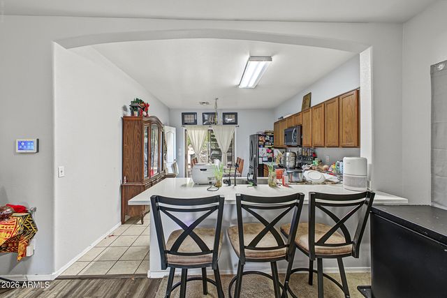 2424 W ROMLEY Road, Phoenix, AZ 85041