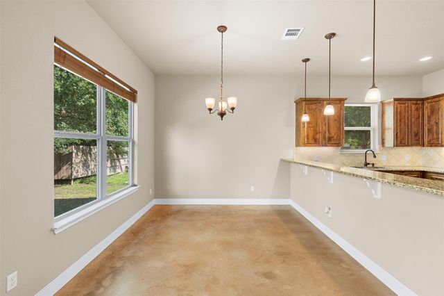 108 Pohakuloa DR, Bastrop, TX 78602