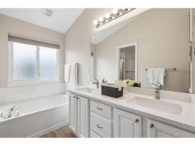 8394 Deframe Ct, Arvada, CO 80005