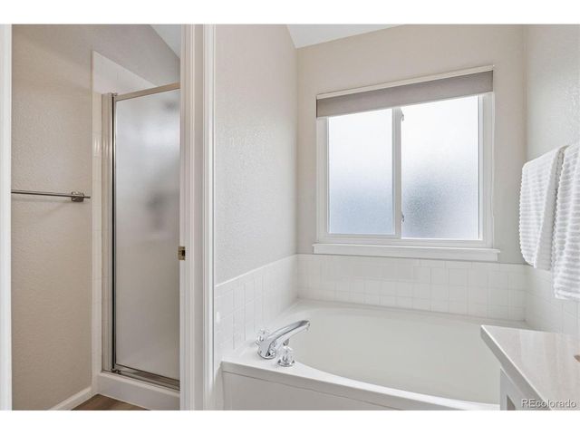 8394 Deframe Ct, Arvada, CO 80005