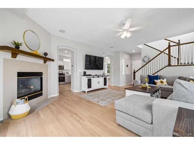 8394 Deframe Ct, Arvada, CO 80005