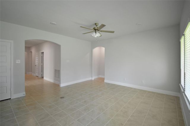 3808 Pennington Avenue, Little Elm, TX 75068