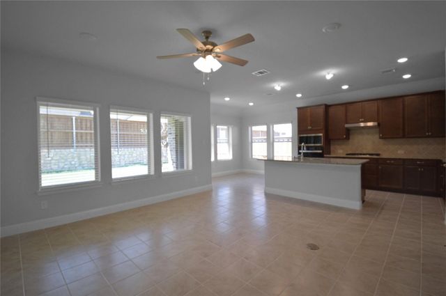 3808 Pennington Avenue, Little Elm, TX 75068