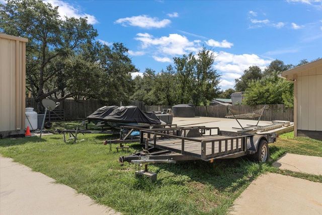 24705 Whitney DR, Spicewood, TX 78669