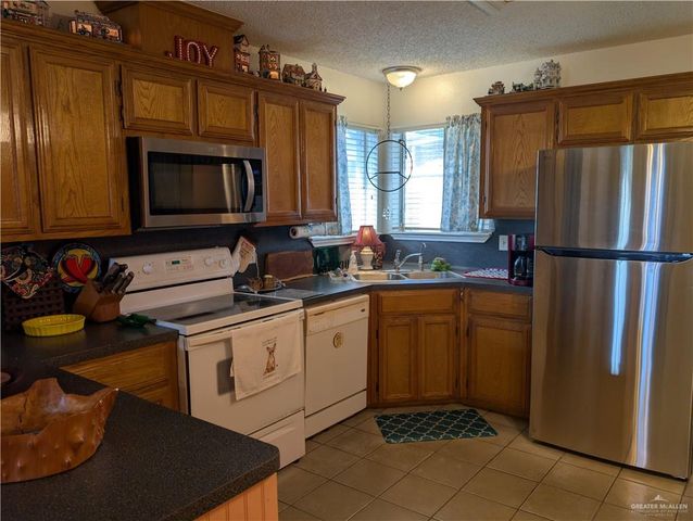 2504 Starling W Circle 321, Palmview, TX 78572