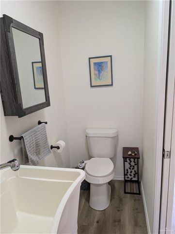 2504 Starling W Circle 321, Palmview, TX 78572