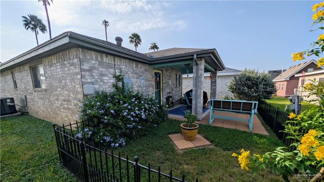 2504 Starling W Circle 321, Palmview, TX 78572