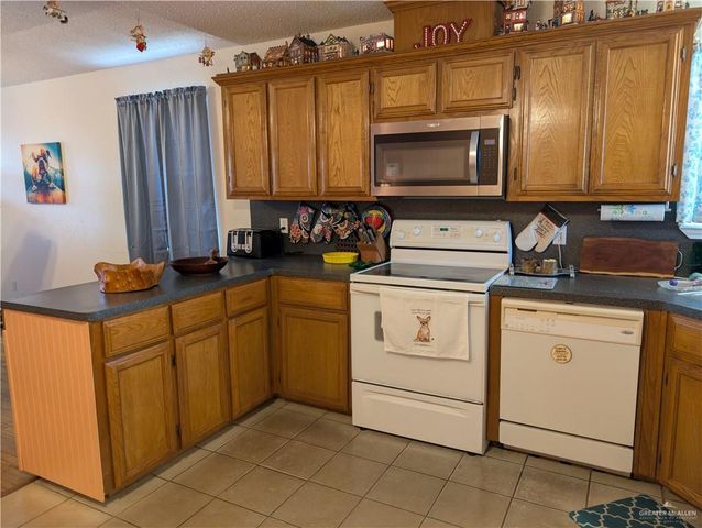 2504 Starling W Circle 321, Palmview, TX 78572